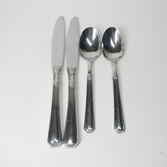 Pfaltzgraff Providence 4pc Flatware Lot Soup Spoons Knives Stainless - Picture 1 of 7